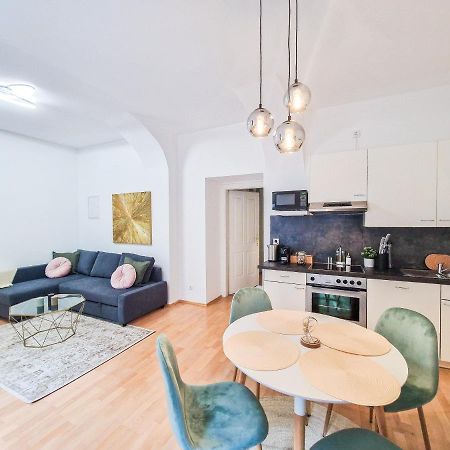 וינה Feelhome - Design Apartment Fur 4 Gaste - Smart Tv - Naschmarkt מראה חיצוני תמונה