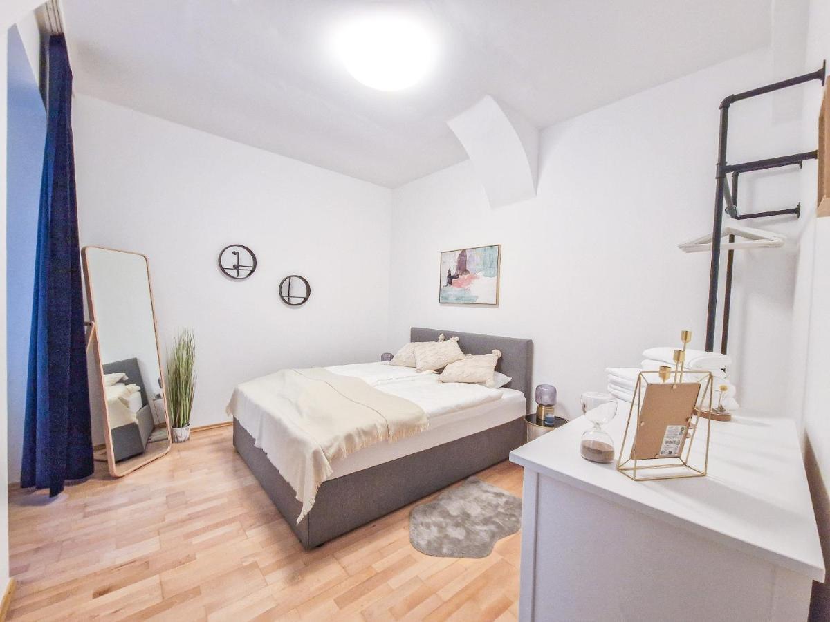 וינה Feelhome - Design Apartment Fur 4 Gaste - Smart Tv - Naschmarkt מראה חיצוני תמונה